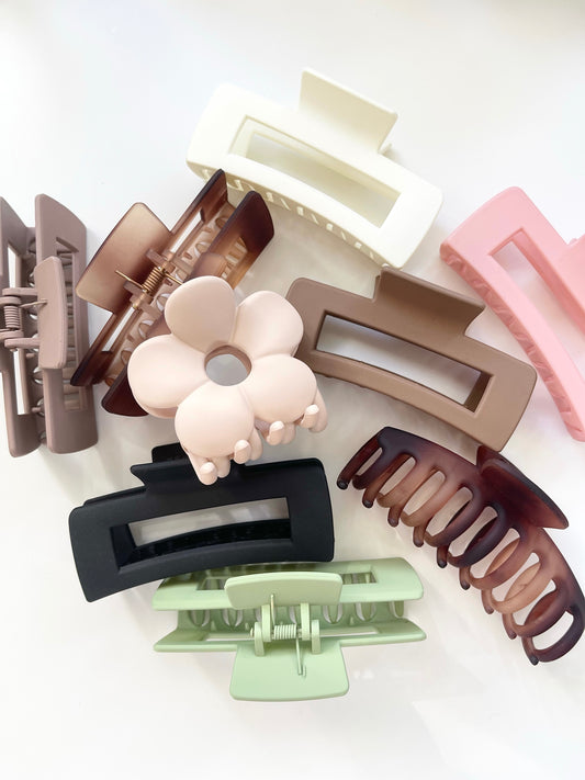 Willow & Body Matte Claw Hair Clips
